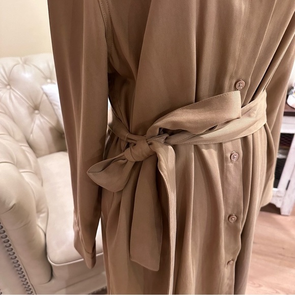 ⭐️Banana Republic brown long coat - Picture 6 of 8